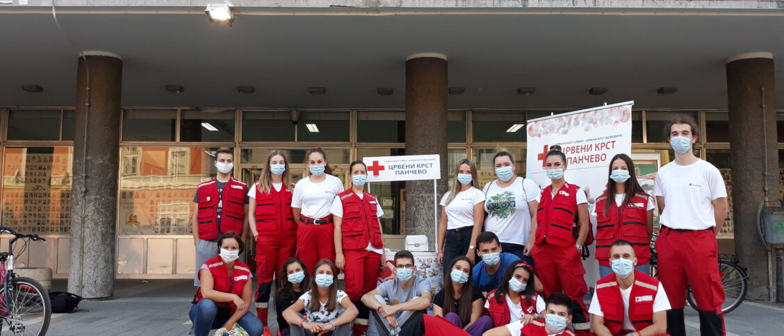 Волонтери Црвеног крста Панчево